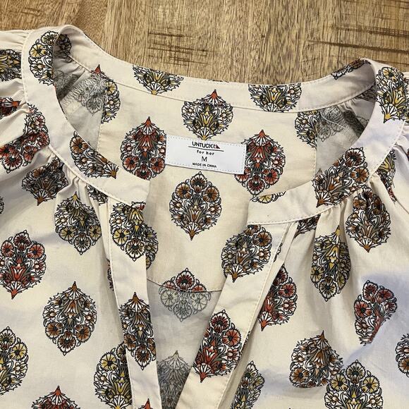 UNTUCKit Carrie Cream Patterned Blouse - Picture 15 of 16